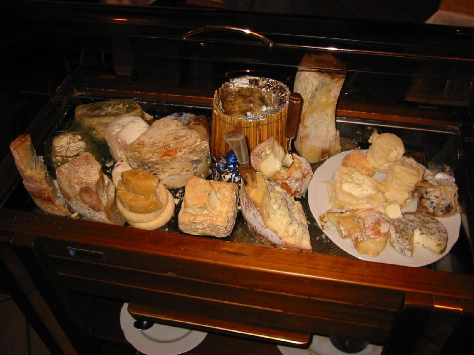 Ristorante Albergo 'L Bunet Cortemilia Εξωτερικό φωτογραφία